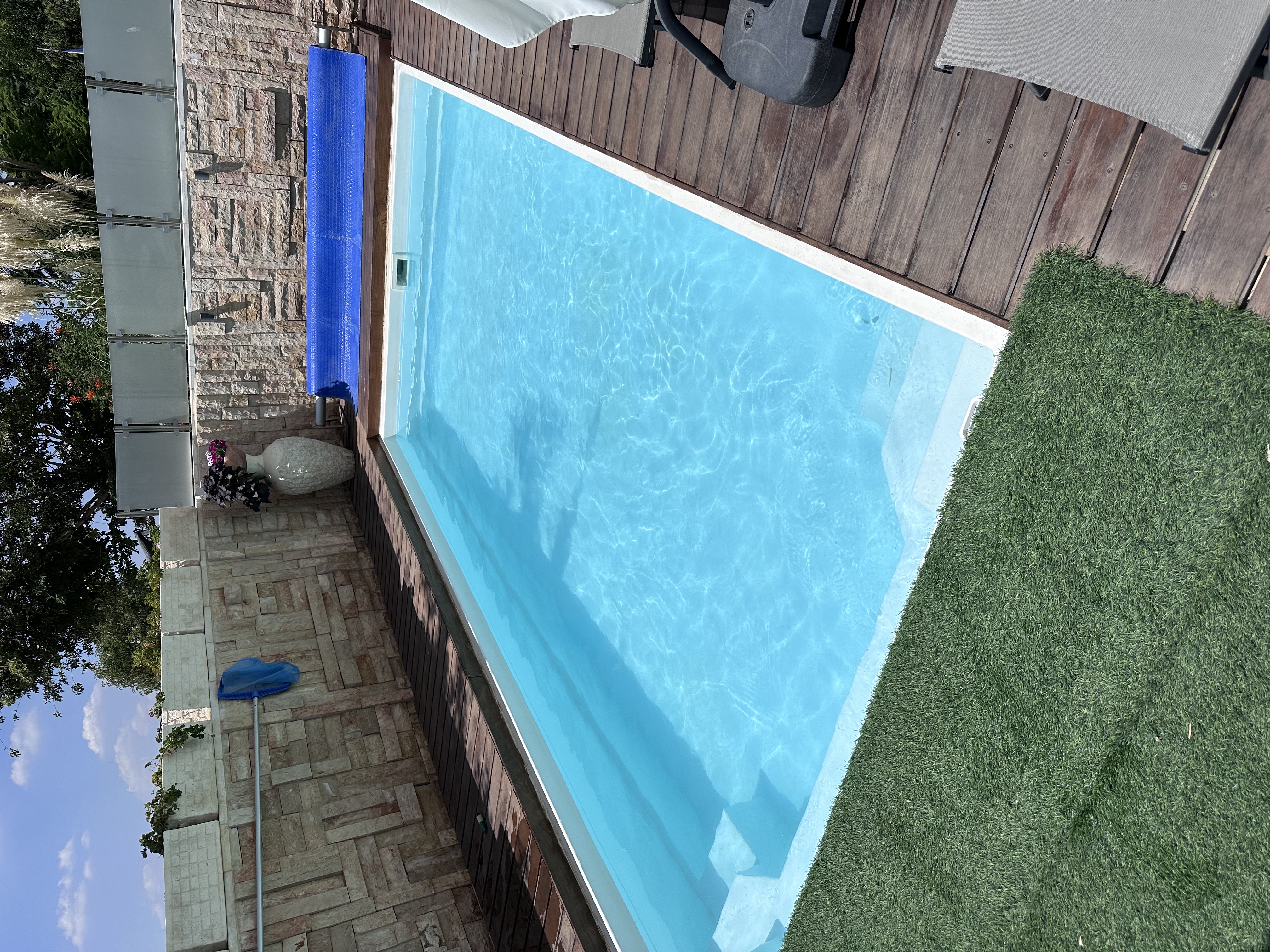 Pool equipment repair Jerusalem